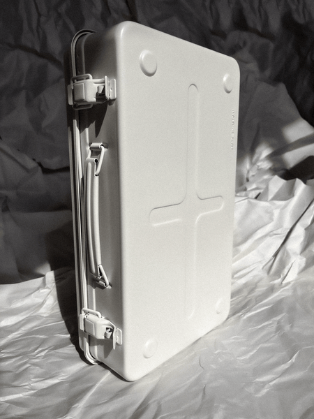 Load image into Gallery viewer, TOYO STEEL • Trunk Shape Toolbox T-360 (White)